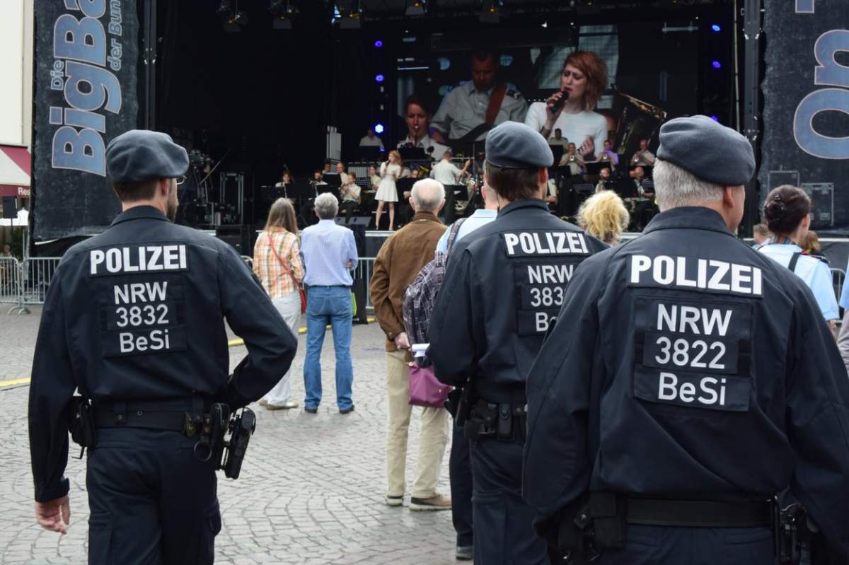 11 morți, în urma unui atac sângeros în Germania. Cum au fost găsiți atacatorii