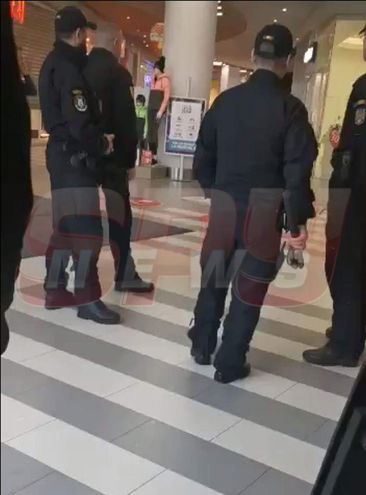 ULTIMA ORĂ! Alertă cu bombă într-un mall din Capitală!