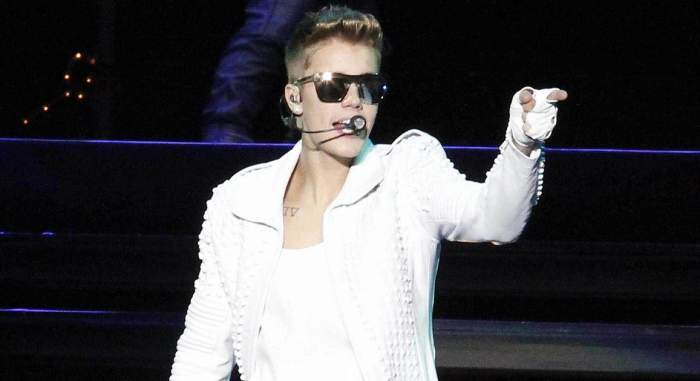 Justin Bieber, dependent de droguri la 13 ani. Angajații îi verificau pulsul noaptea, ca să se asigure că mai trăiește