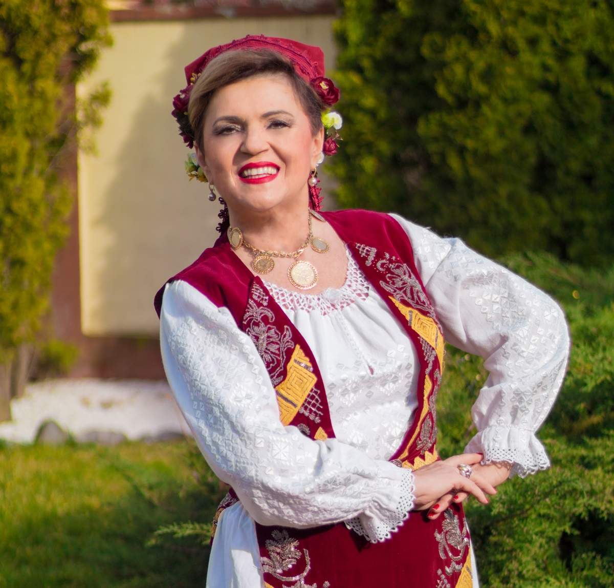 Mai știi cine e prima vedetă din România care și-a pus silicoane? E cântăreață de muzică populară și o știe toată țara