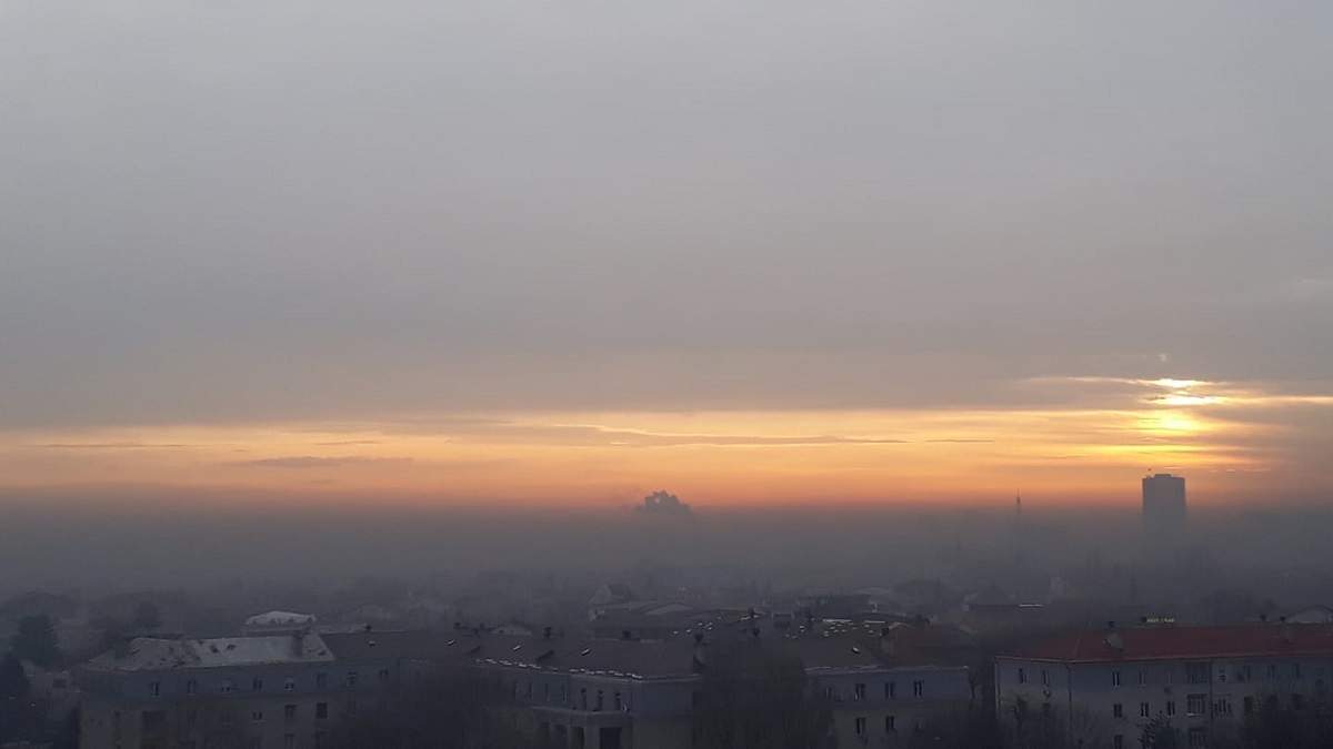 Poluare cu 1000% peste limita normală, în București. Orașul a fost acoperit de un nor gros
