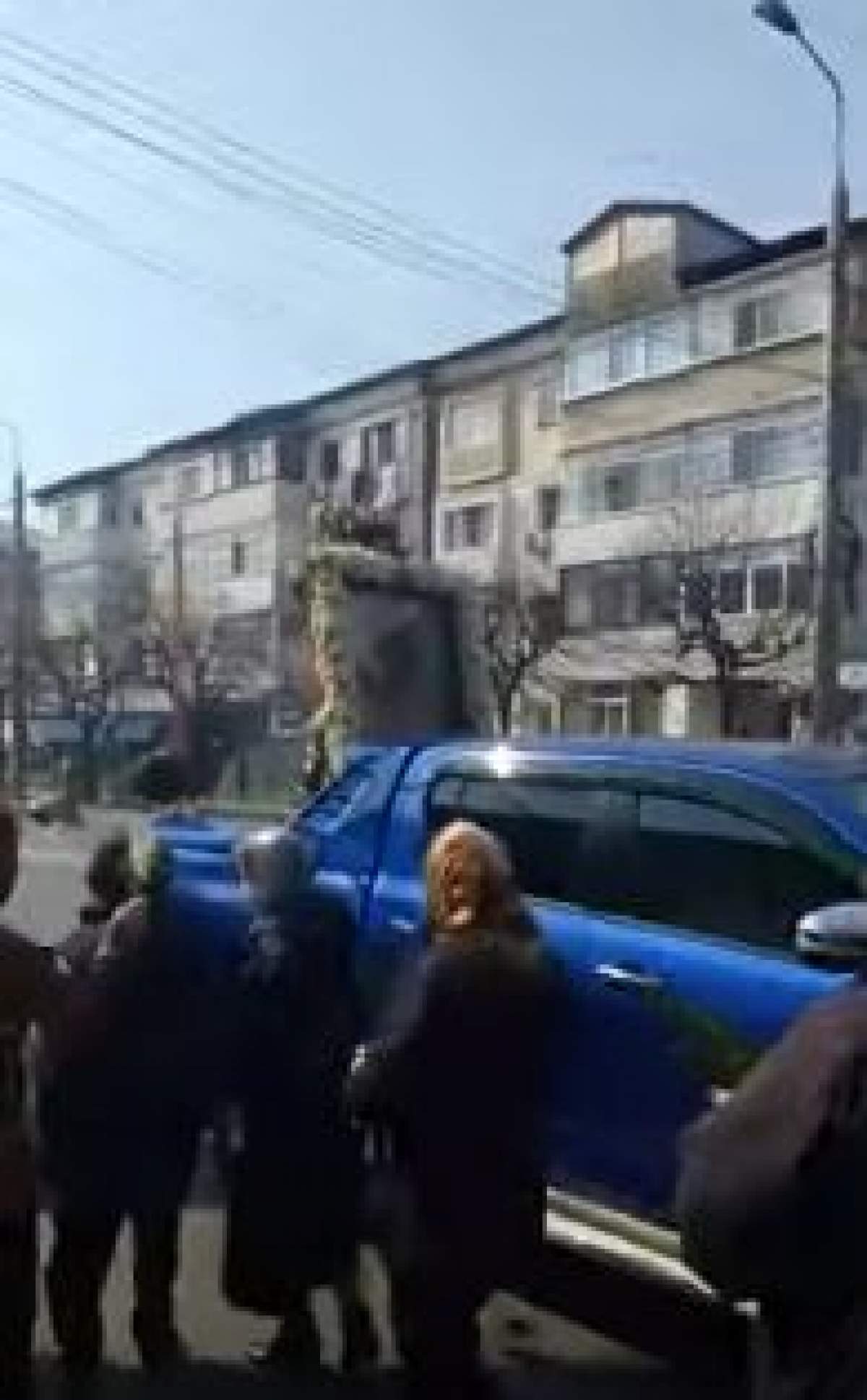 Icoana Maicii Domnului, plimbată pe străzile din Focșani pentru a combate virusul Covid-19 / VIDEO