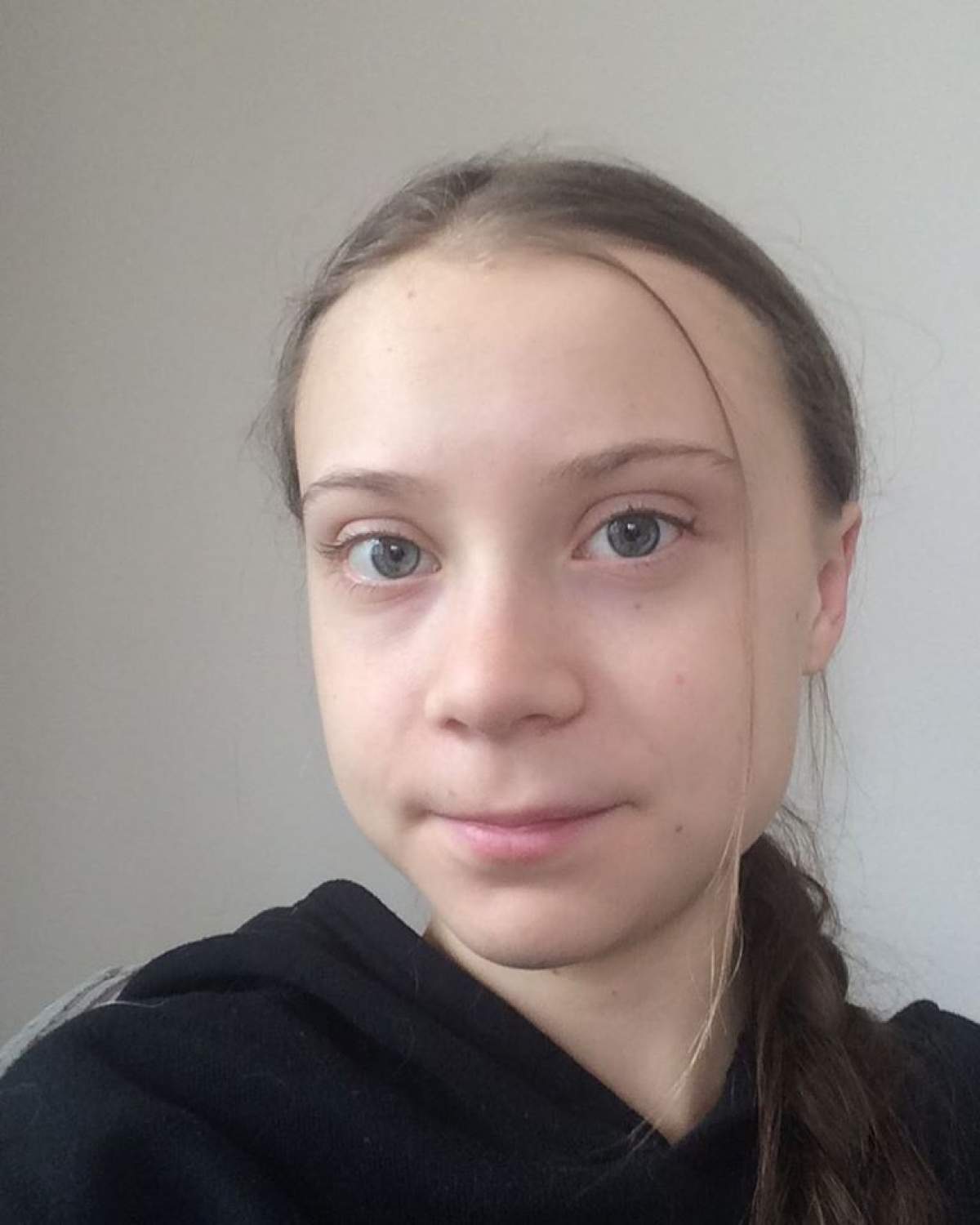 Greta Thunberg, 14 zile în izolare, cu simptome de coronavirus: „Mă simțeam obosită, aveam fiori și mă durea foarte tare gâtul”