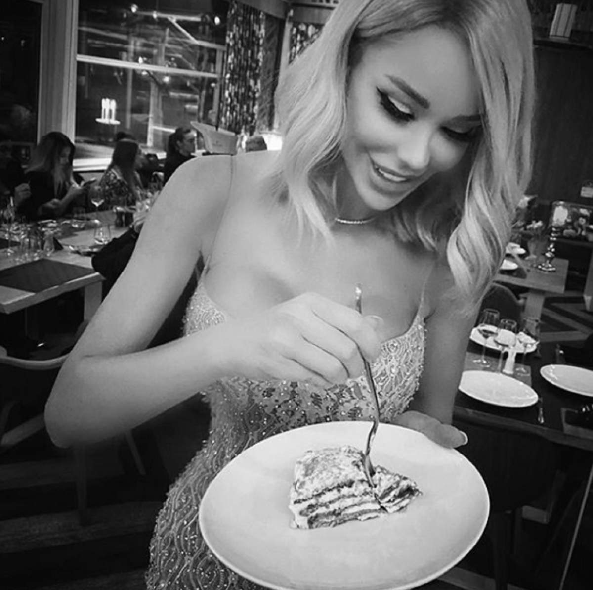 Bianca Drăgușanu, petrecere de lux de ziua sa de naștere. Ce a răspuns Alex Bodi când a fost întrebat de cadoul blondinei / VIDEO