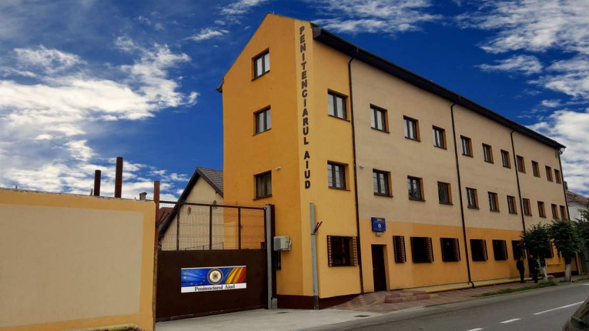 Un deţinut de la Penitenciarul Aiud şi-a pus capăt zilelor, în baie