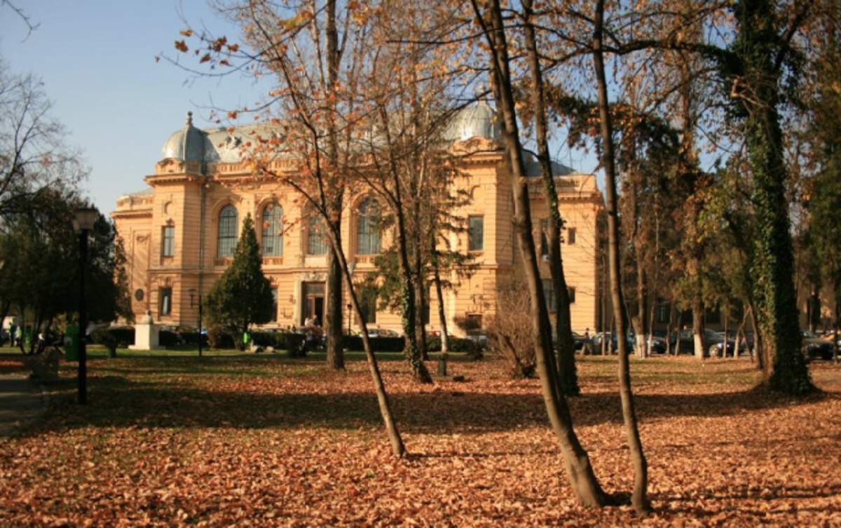 Prima universitate din Bucureşti care suspendă total cursurile din cauza coronavirusului