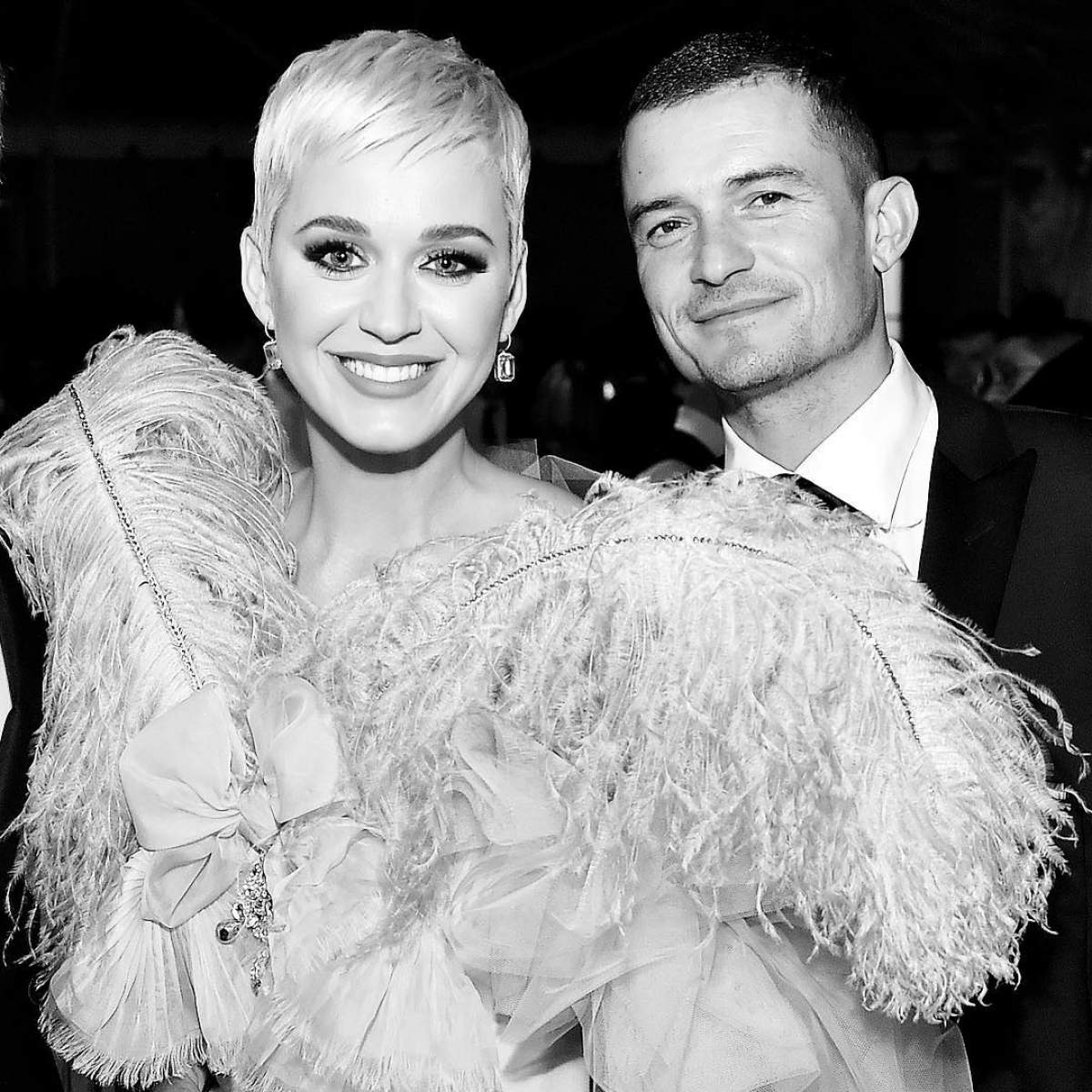 Coronavirus îngrozeşte vedetele! După ce a anunţat că este însărcinată, Katy Perry amână nunta cu Orlando Bloom