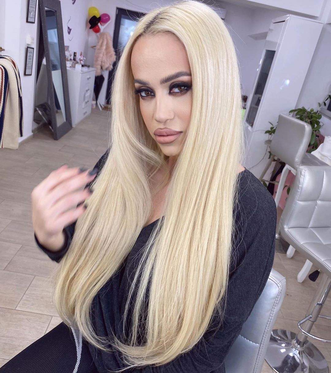 Drama neștiută a Andei Adam. Mătușa artistei a murit fix înainte de nunta ei: ”Nu-și dorea decât să mă vadă mireasă”
