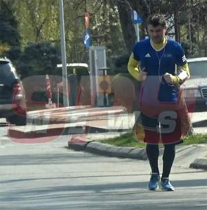 VIDEO PAPARAZZI / Adrian Mihalcea, gest dezgustător pe stradă! Cum l-au prins paparazzii pe noul antrenor de la Dinamo