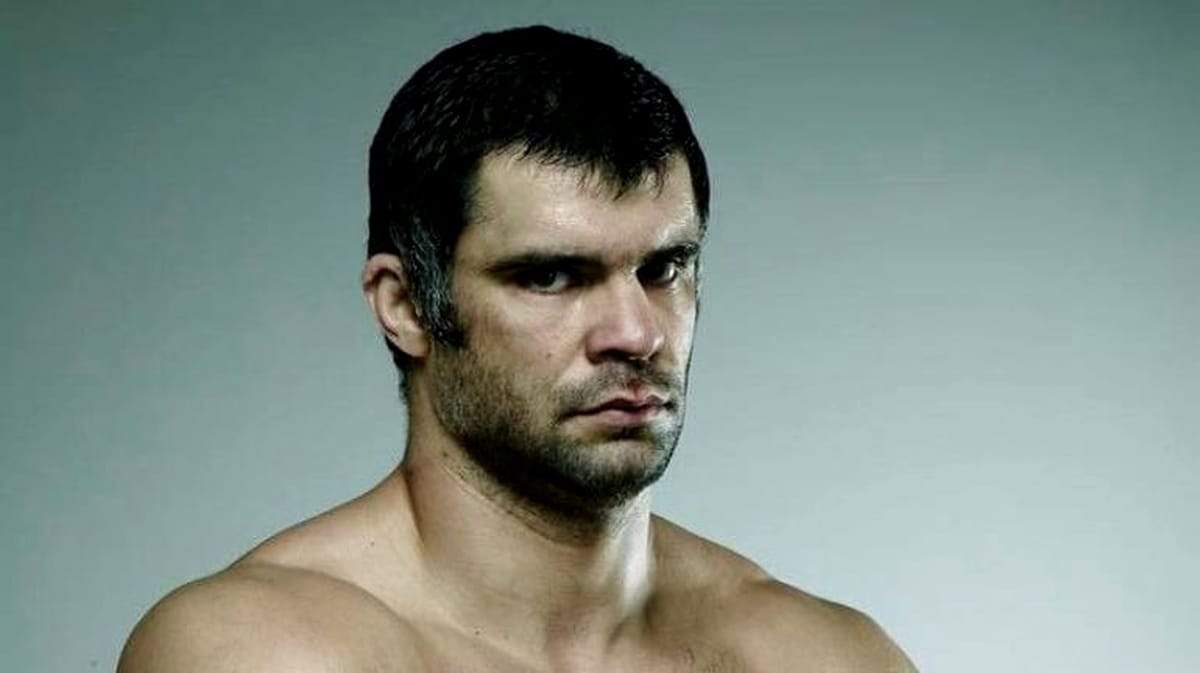 Daniel Ghiță este în doliu! Bunica luptătorului a murit chiar în Săptămâna Patimilor