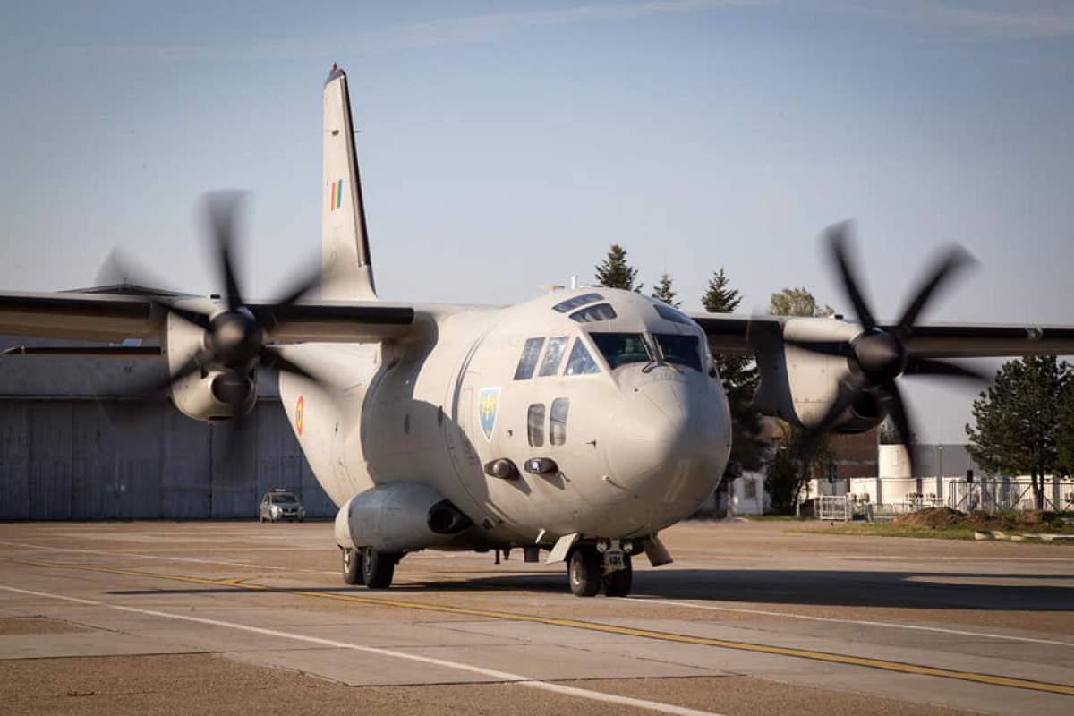 Cadrele medicale din România plecate să ajute medicii italieni, se întorc acasă! Aeronava care îi va aduce în țară va transporta 90.000 de măști de protecție