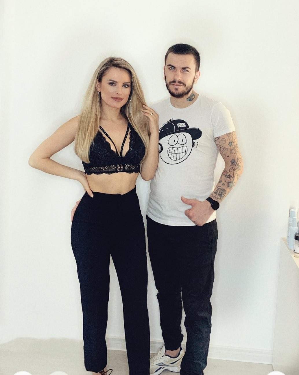 FOTO / Elly de la MPFM, schimbare spectaculoasă de look! Soția lui Christian a renunțat la blondul care a consacrat-o. Cum arată acum