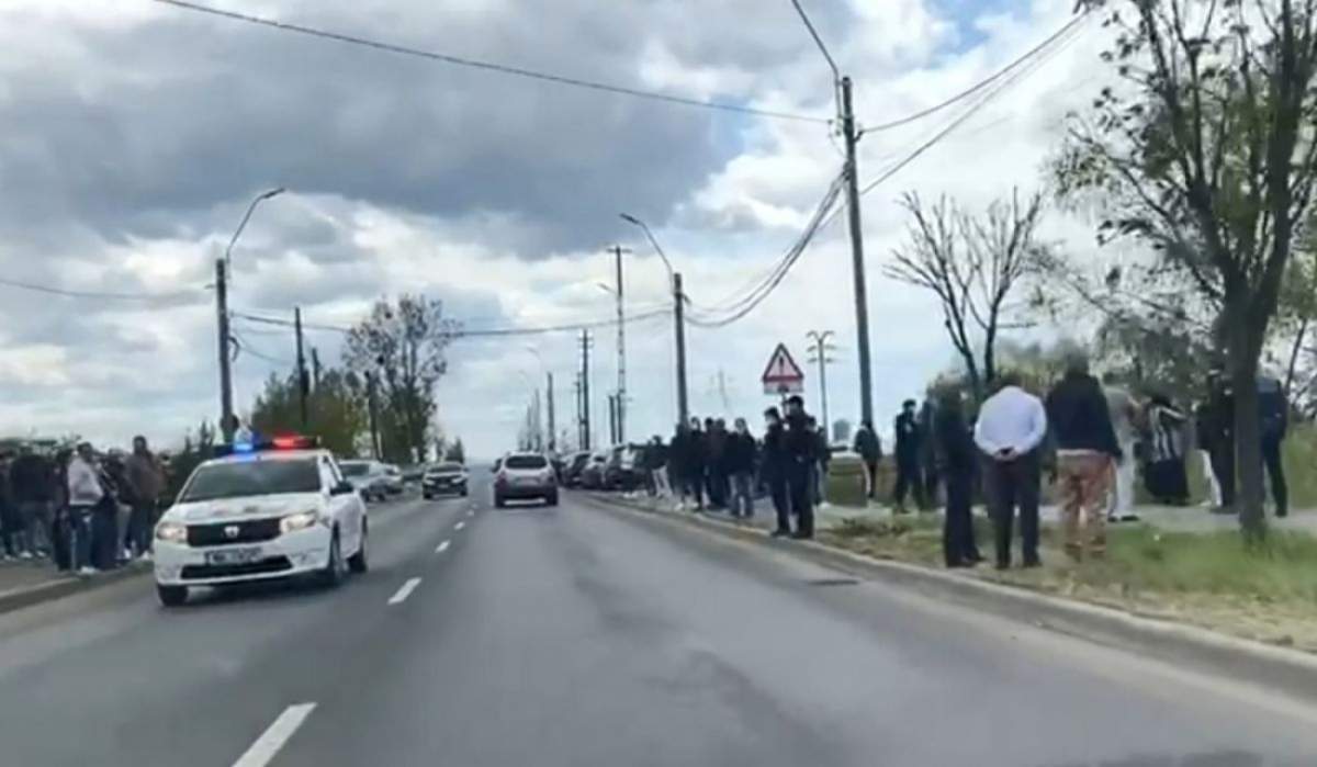 VIDEO / Adio restricții! Sute de oameni au participat astăzi la o înmormântare în Baia Mare