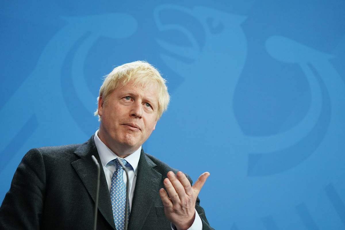 Coronavirus. Boris Johnson, premierul britanic, a fost dus la Terapie Intensivă