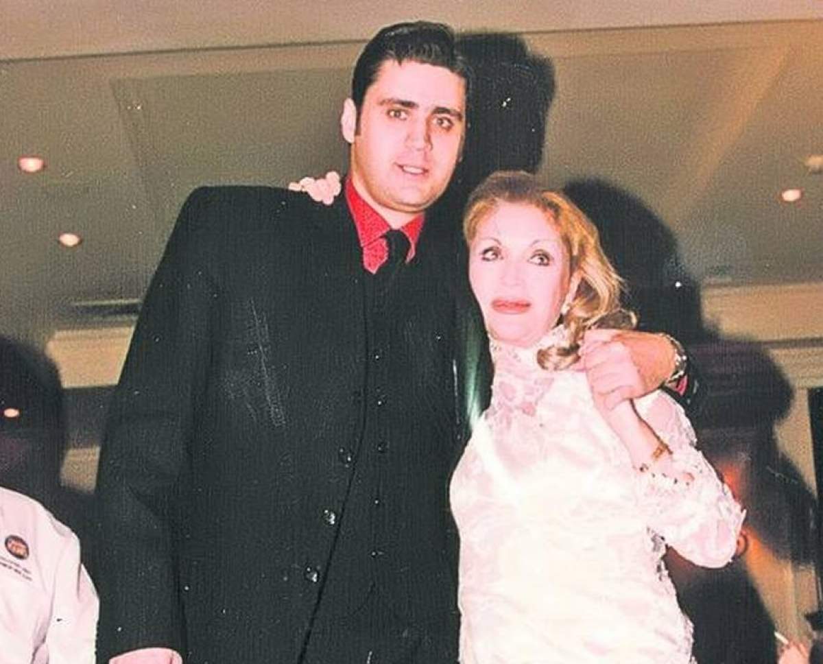 Fiul Zinei Dumitrescu nu a iertat-o nici după moarte! Ce s-a întâmplat cu parastasul de un an al „mamei modei românești”?
