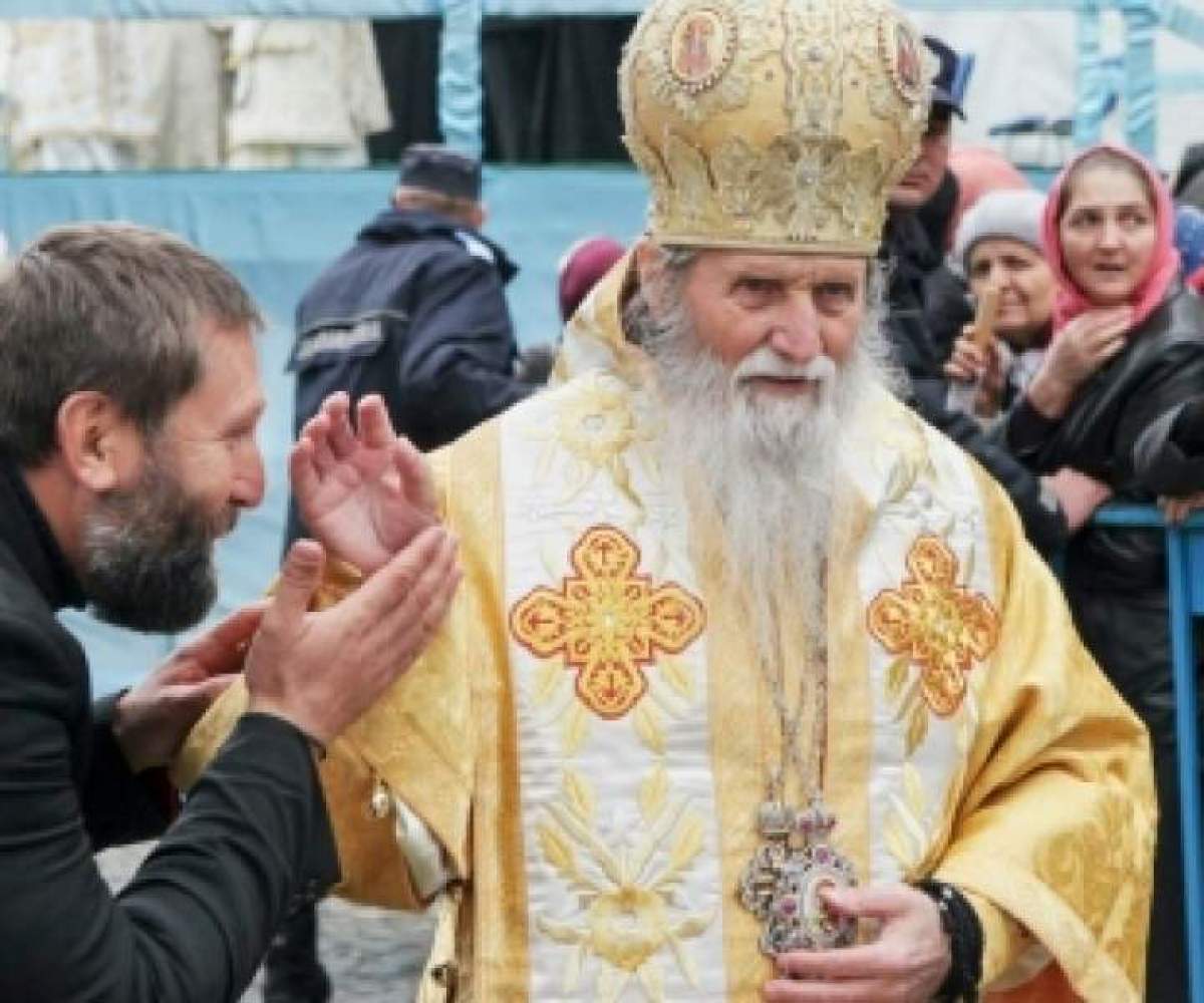 FOTO / Cum arată locul în care va fi înmormântat ÎPS Pimen, vineri. Se fac ultimele pregătiri!