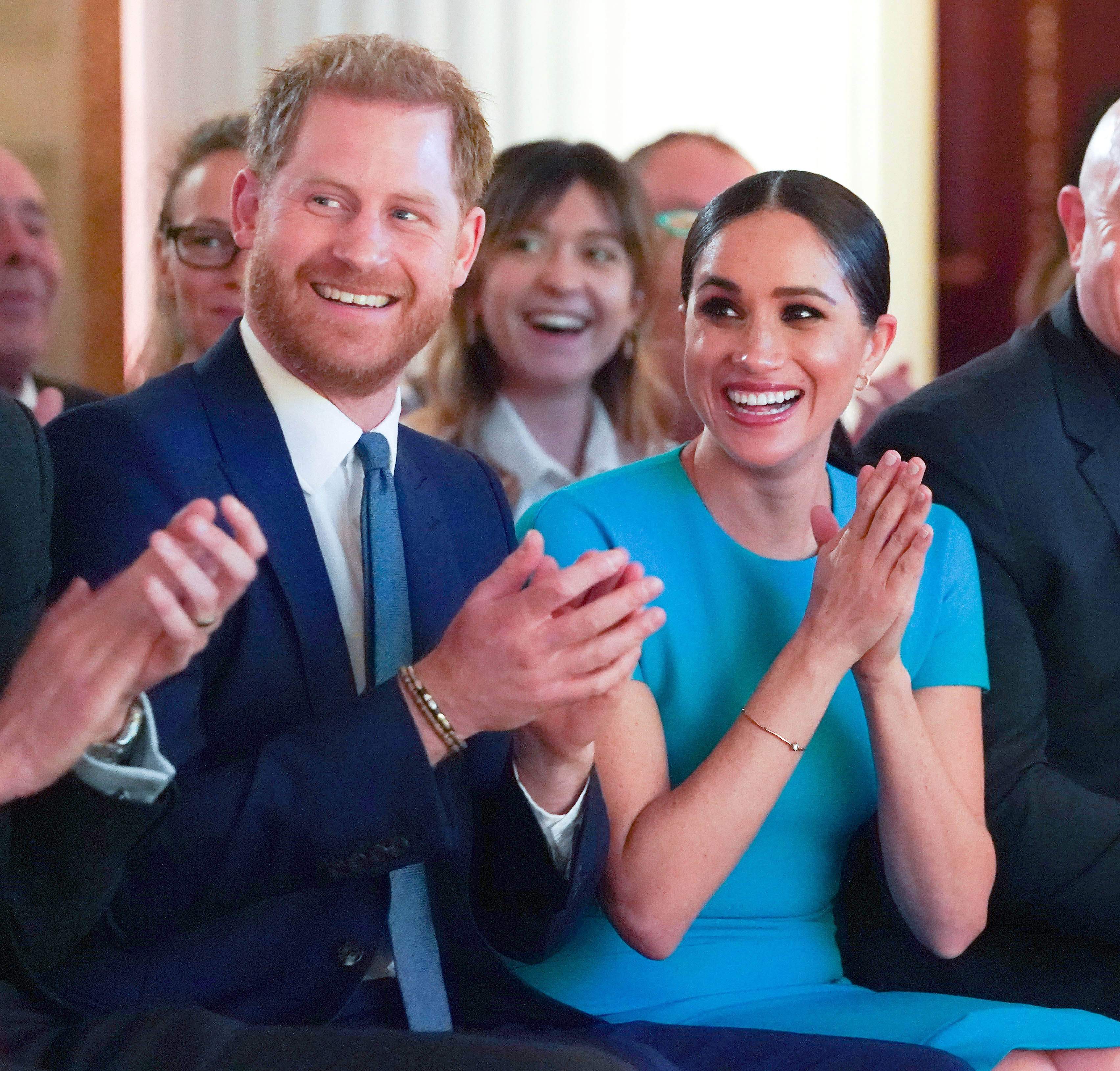 Prințul Harry se mută cu soacra! Cât scot din buzunar el și Meghan Markle pentru „locuința perfectă”