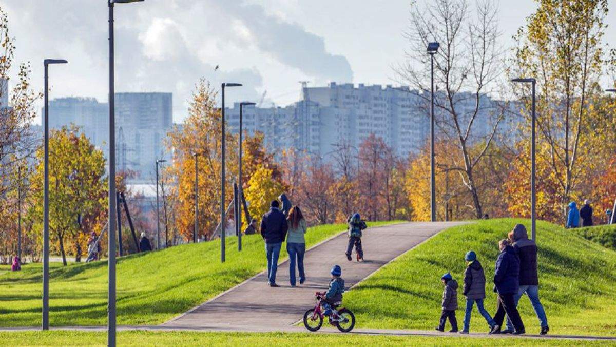 Москва марьино 5. Парк 850-летия Москвы. Парк Марьино 850. Парк им 850 летия Москвы Марьинский парк. Марьино Москва район парк.