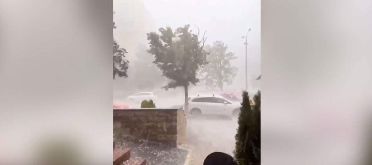 Imagini apocaliptice la Zalău! Codul roșu de furtuni a făcut prăpăd în oraș. Străzi inundate, grindină și rafale groaznice / VIDEO