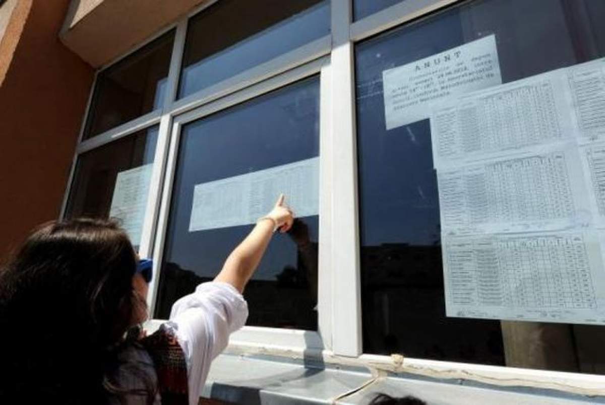 Notele la Evaluarea Națională au fost afișate! 839 de elevi au avut media generală 10 la examene!