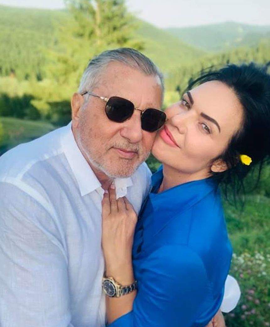 Ilie Năstase, dus la biserică de Ioana Simion! De ce a luat bruneta această decizie