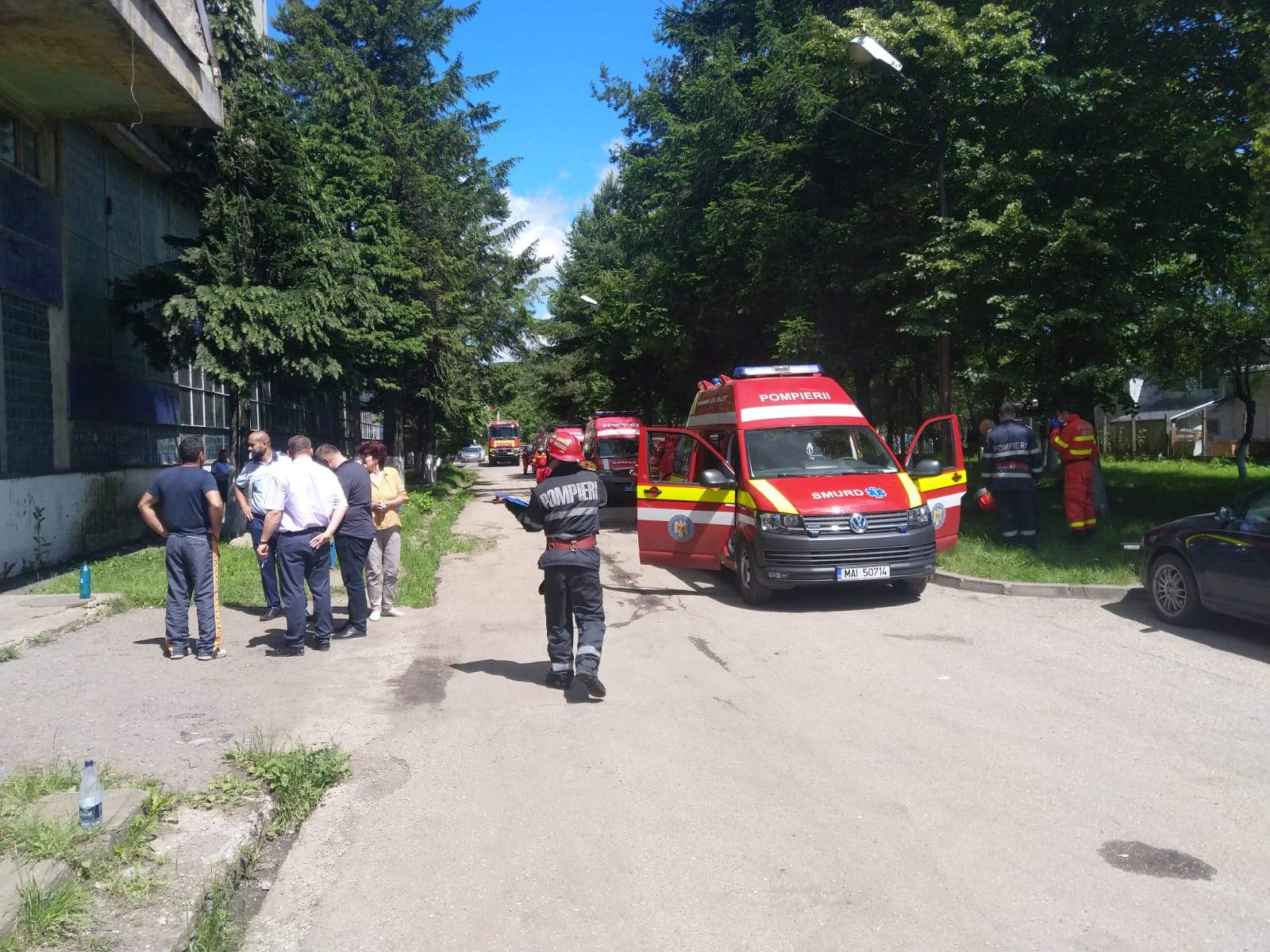 UPDATE / 15 persoane aflate în Mina Livezeni din Hunedoara, transportate la spital! Planul roșu a fost dezactivat!