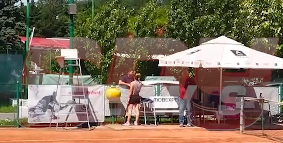 VIDEO PAPARAZZI / Fără dragoste nu se poate! Simona Halep și-a reluat antrenamentul, iar iubitul e lângă ea și o susține ”cu iubire”. Gestul făcut de viitorul soț al tenismenei