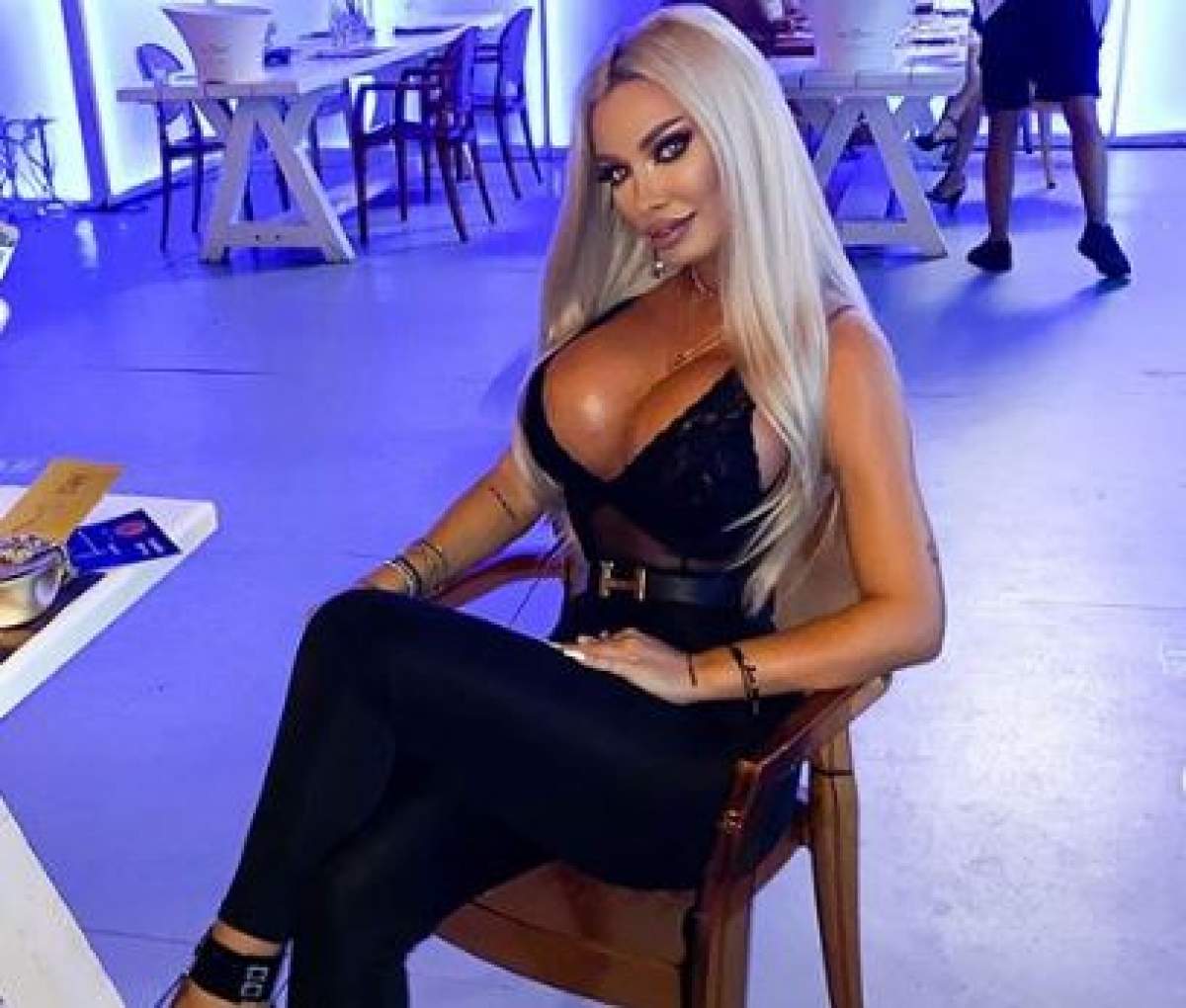 Loredana Chivu și-a unduit formele în cluburile de la mare! Blondina, la înaintare cu noile ”balcoane” / VIDEO