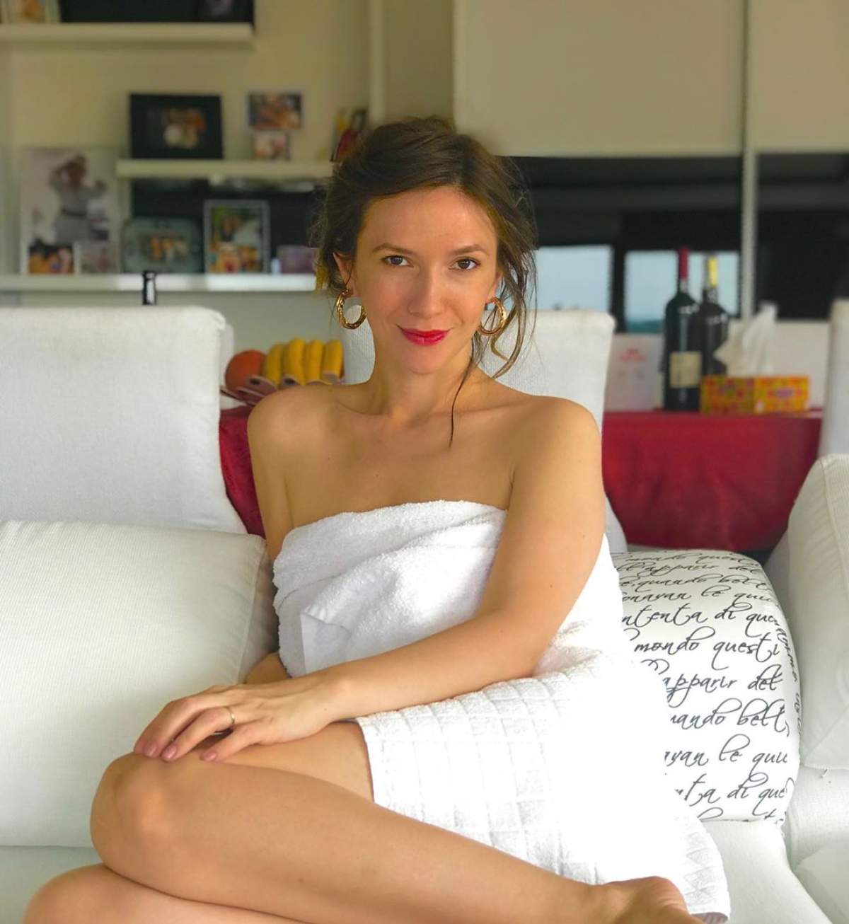 Cum își menține Adela Popescu silueta de invidiat: ”Dacă țin diete, mă întristez”