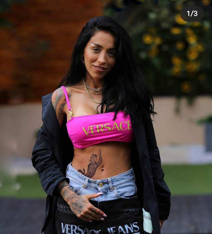 Ruby și-a făcut curaj și s-a tatuat pe abdomen. Cum arată rezultatul final / FOTO