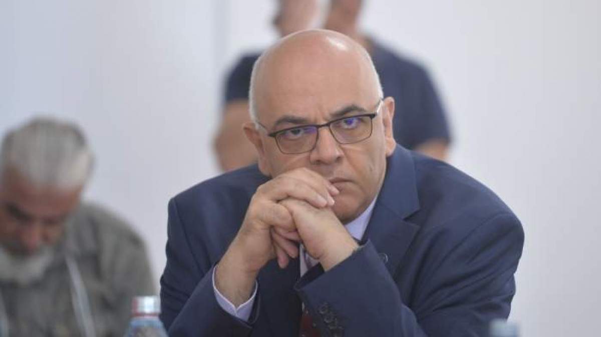 Raed Arafat susține că sâmbătă vom depăși 800 de cazuri de noi îmbolnăviri. Șeful DSU face previziuni sumbre