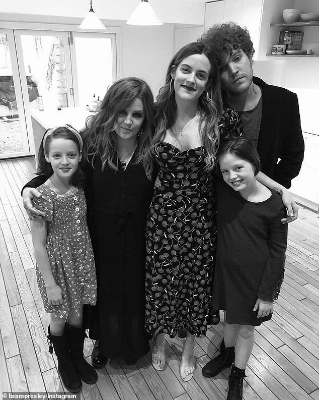 Lisa Marie Presley, prima apariție după moartea fiului ei. Cu cine s-a întâlnit la reuniunea de familie