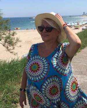 Mirabela Dauer, apariție uluitoare pe plajă. Fără inhibiții, așa s-a afișat vedeta în vârstă de 72 de ani / FOTO