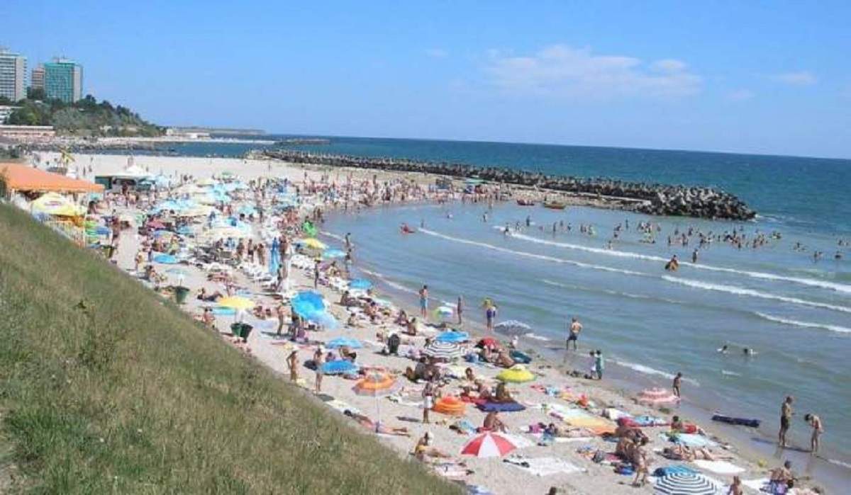 Un bărbat din Teleorman a venit la mare cu pușca! Polițiștii au găsit arma cu aer comprimat în portbagajul turistului