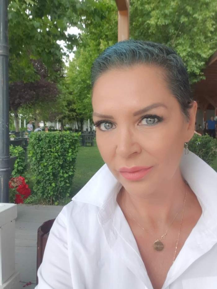 Cum arată Eugenia Șerban, după ce a câștigat lupta cu cancerul: ”Mi-am pus gene și mi-am făcut părul albastru” / FOTO 