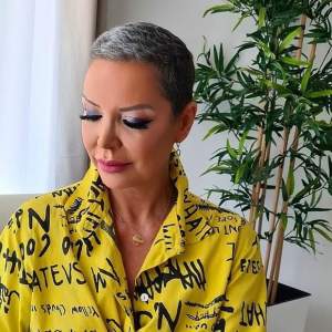 Cum arată Eugenia Șerban, după ce a câștigat lupta cu cancerul: ”Mi-am pus gene și mi-am făcut părul albastru” / FOTO 