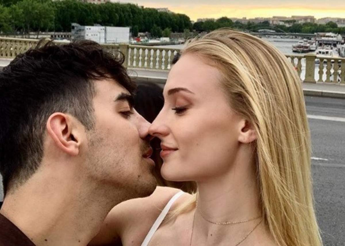 Sophie Turner și Joe Jonas au devenit părinți pentru prima data! Actrița din „Game of Thrones” a născut o fetiță