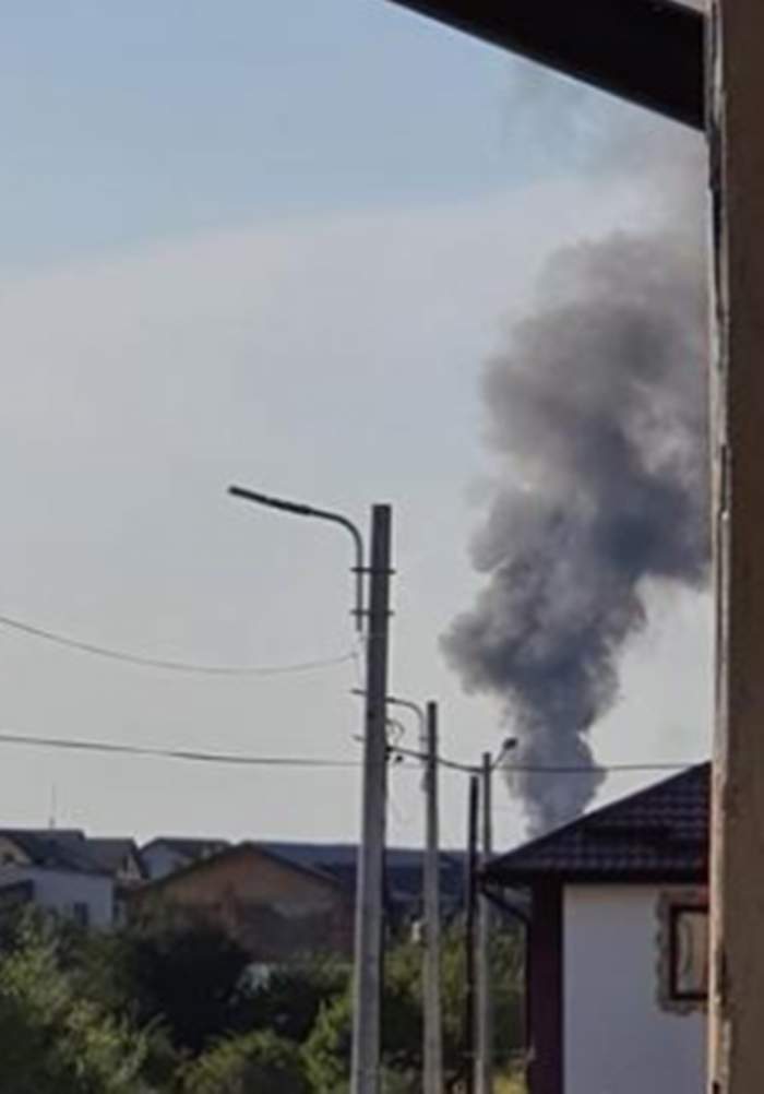 Incendiu puternic lângă Capitală! Arde o fabrică de alimente! /  VIDEO