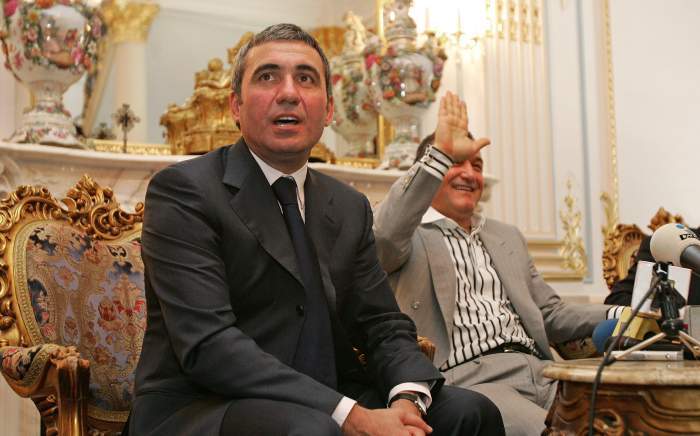 Ce făcea Gigi Becali pentru prietenul Hagi, în tinerețe! Dezvăluiri rușinoase despre „Rege”: „Îmi părea rău de el”
