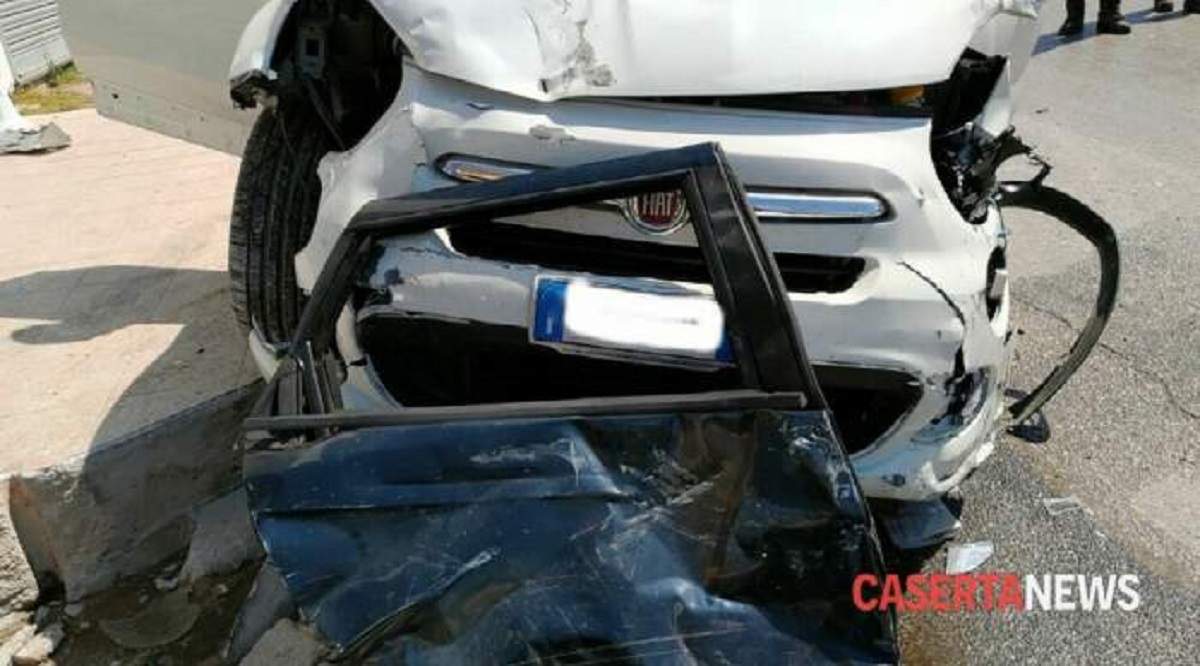 Familie de români, distrusă într-un accident din Italia! Mama a murit pe loc, iar copiii sunt grav răniți / FOTO