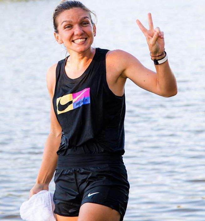 Ce a făcut Simona Halep, imediat după ce a câștigat turneul de la Praga! Gestul sportivei i-a lăsat muți de uimire pe fani: „Am promis” / FOTO