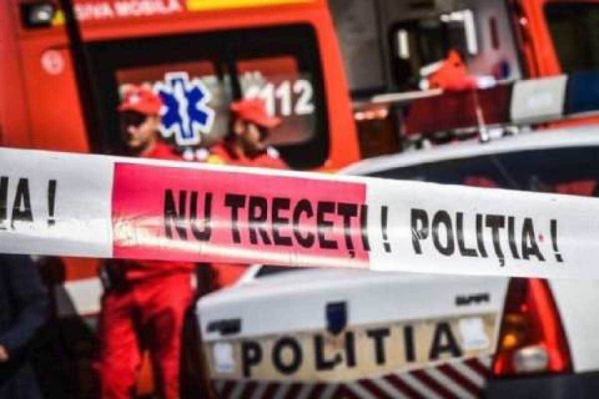 Un bărbat din Caraș-Severin și-a ucis iubita cu toporul. Criminalul este căutat acum în pădurile din zonă