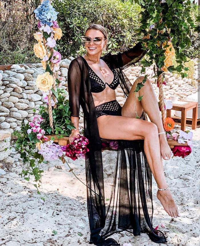 Jojo, apariții sexy, în Grecia! Actrița a lăsat inhibițiile la o parte și se bucură din plin de vacanță. „Nu există sentiment mai plăcut...” / FOTO