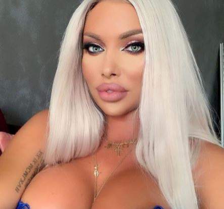 Loredana Chivu, ipostază desprinsă din filmele pentru adulți! Diva sexy a înnebunit toți bărbații / FOTO 