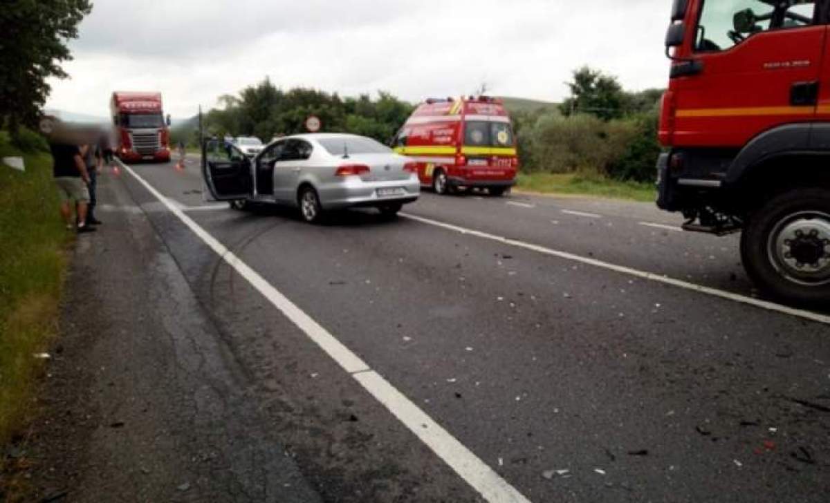 Accident grav în județul Bacău! Cinci copii au fost transportați de urgență la spital. Cum a avut loc evenimentul rutier