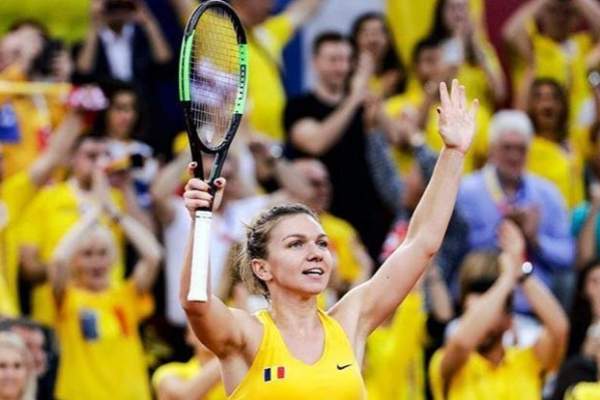Simona Halep, schimbare radicală de look, după ce a mai adus un trofeu acasă! Cum s-a răsfățat românca la întoarcerea de la Praga / FOTO