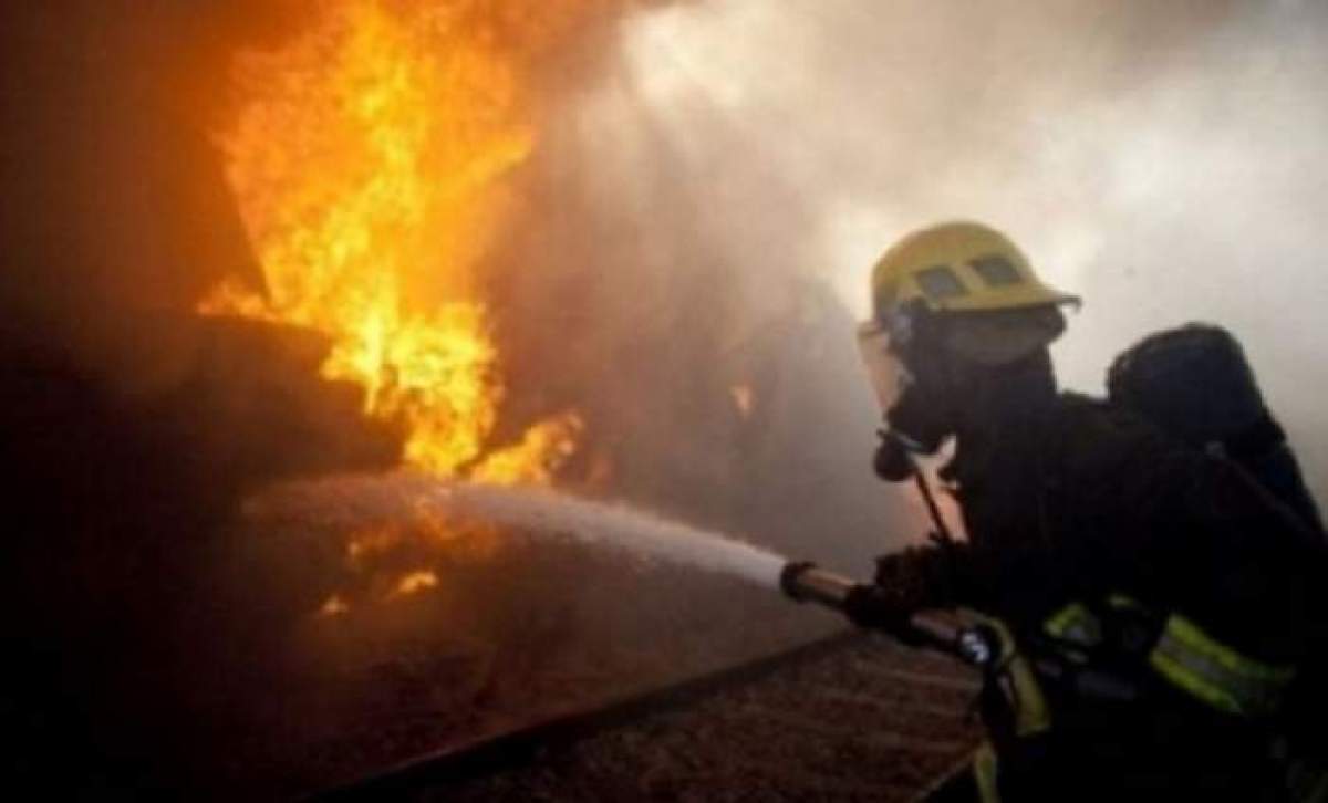 Caz şocant: Un bărbat din Dâmboviţa a fost găsit carbonizat în casă. De la ce a pornit incendiul