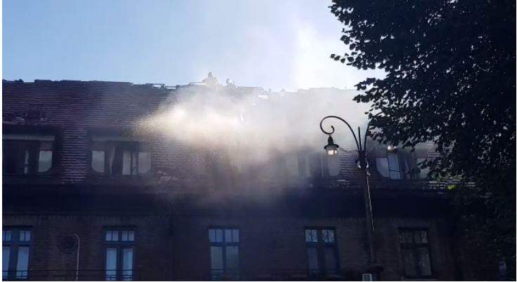 Incendiu în București