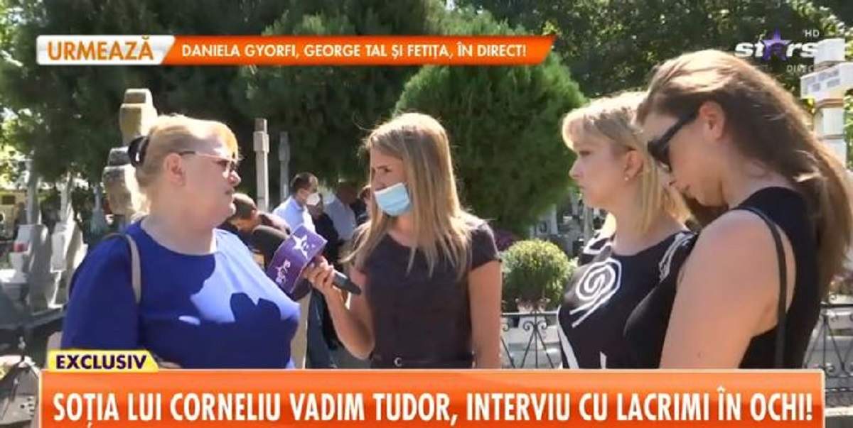 Văduva și fiicele lui Vadim Tudor. Doina dă un interviu pentru reporterul de la „Antena Stars”.