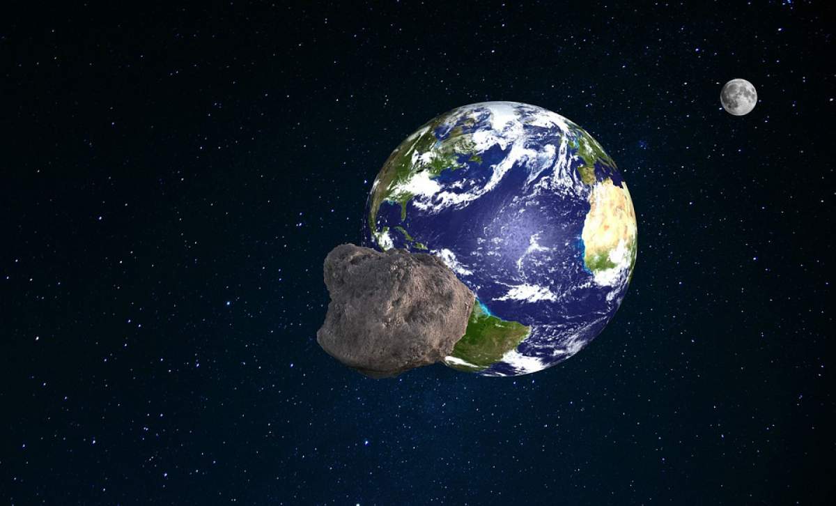Reprezentație grafică a unui asteroid lângă planeta Pământ, în spațiu